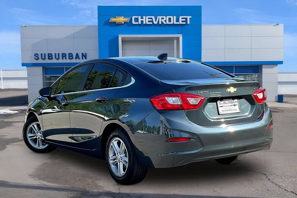 Used 2018 Chevrolet Cruze LT Car
