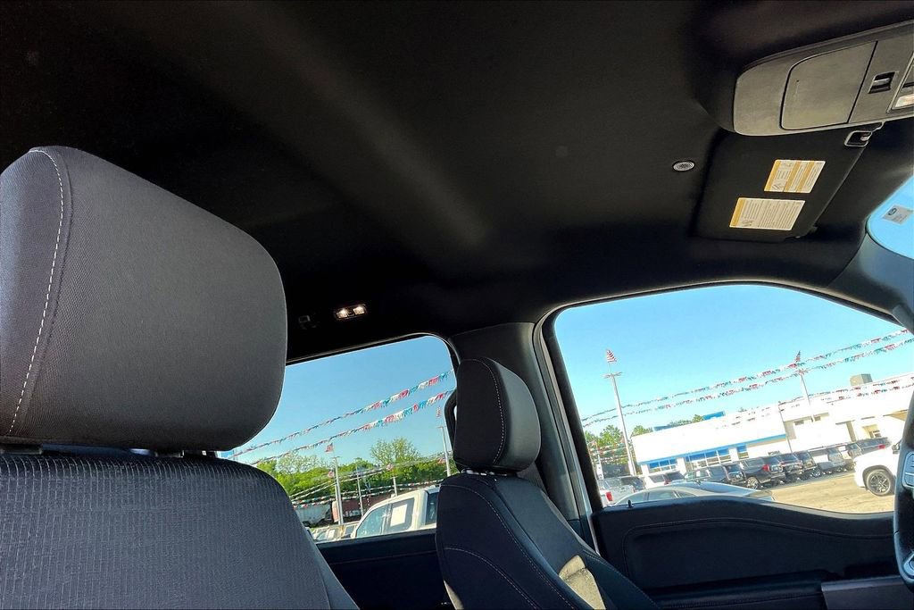 2025 Ford F-150 XLT - Photo 17