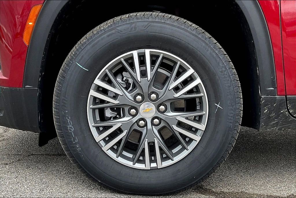 2026 Chevrolet Traverse LT - Photo 12