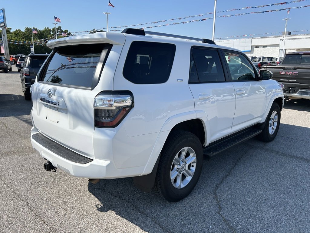 2024 Toyota 4Runner SR5 photo 4