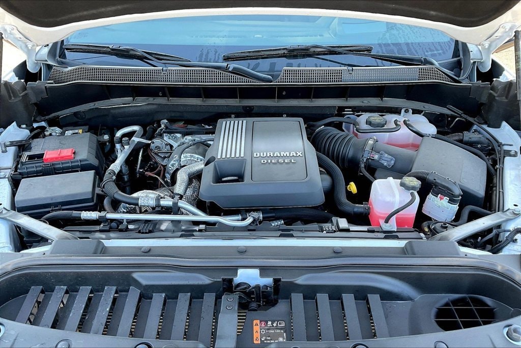 2026 Chevrolet Silverado 1500 LTZ - Photo 17
