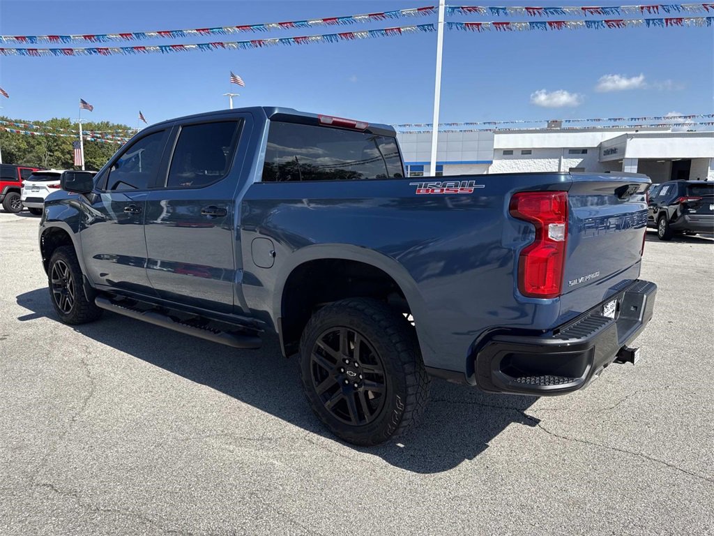 2024 Chevrolet Silverado 1500 LT Trail Boss photo 2