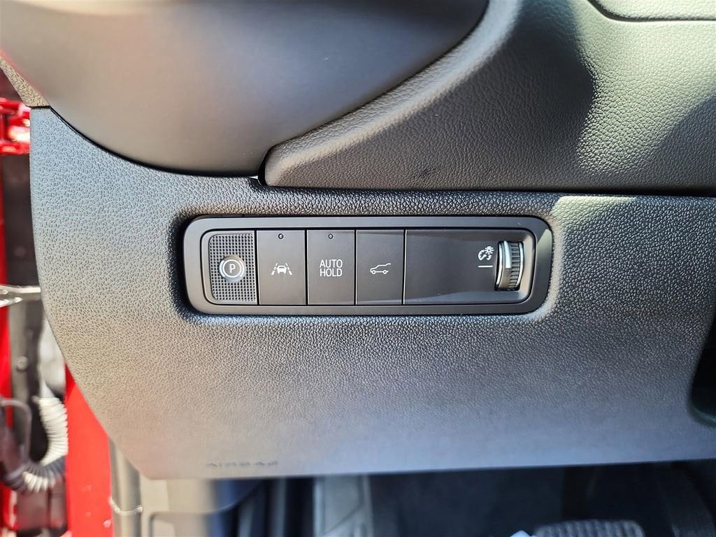2025 Chevrolet Equinox EV RS - Photo 13