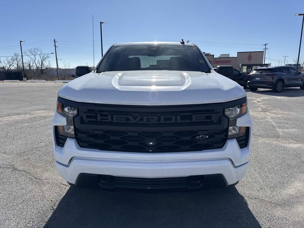2026 Chevrolet Silverado 1500 Custom - Photo 9