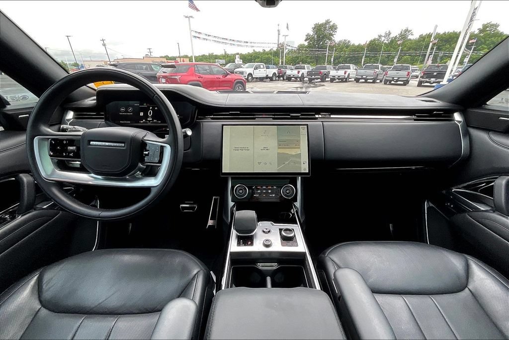 2023 Land Rover Range Rover SE - Photo 5