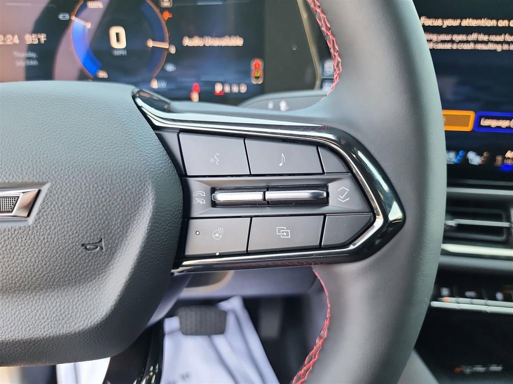 2025 Chevrolet Equinox EV RS - Photo 16