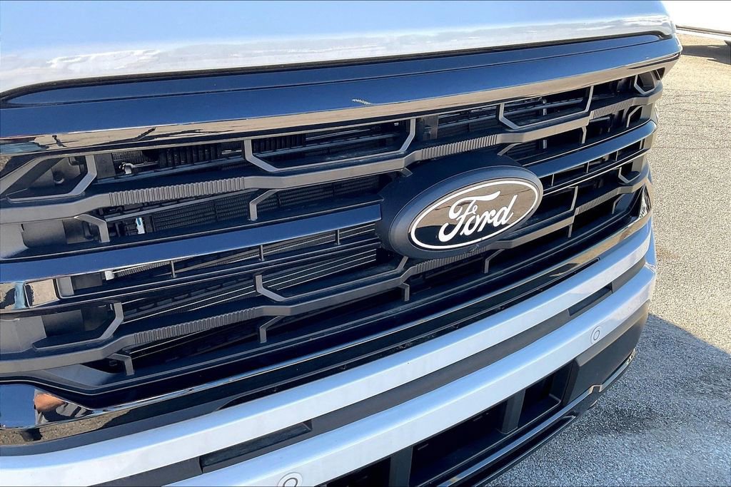 2025 Ford F-150 XLT - Photo 31