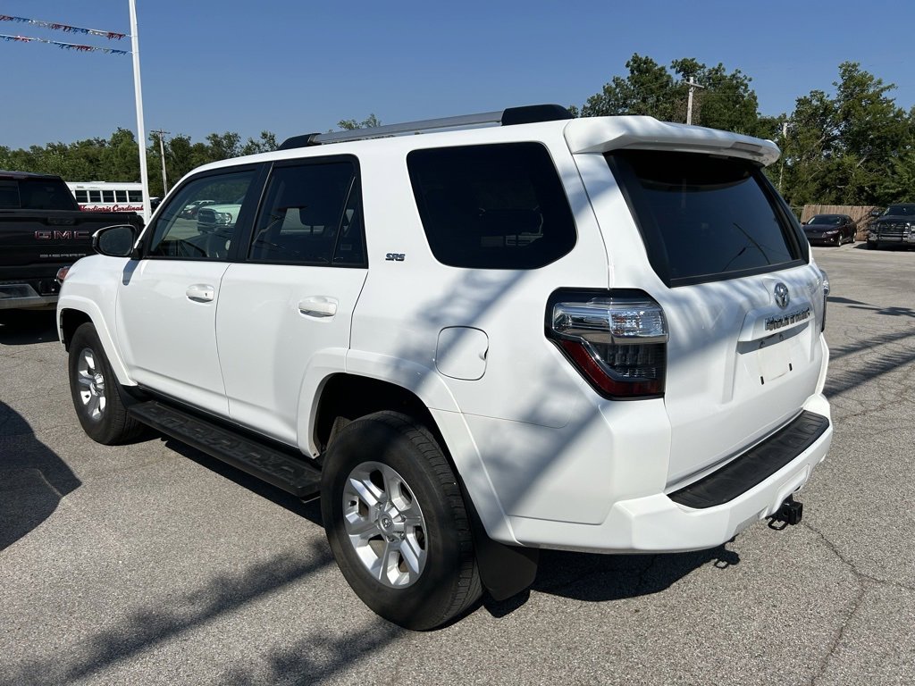 2024 Toyota 4Runner SR5 photo 2