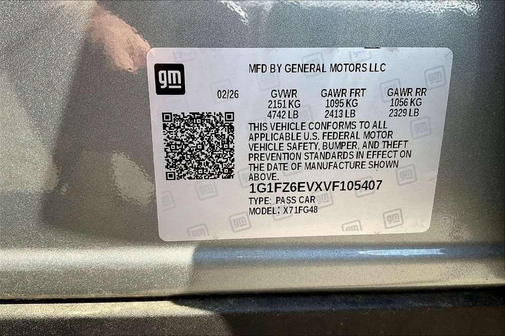 2027 Chevrolet Bolt RS - Photo 19