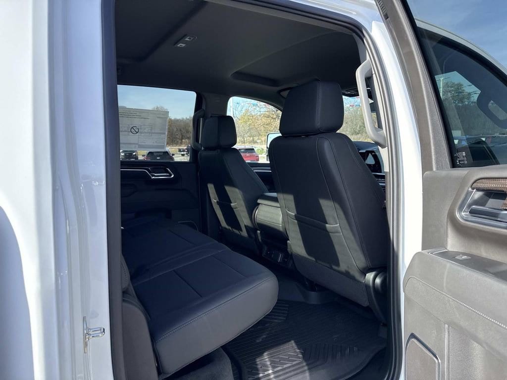 2026 Chevrolet Silverado 2500 HD LT - Photo 24