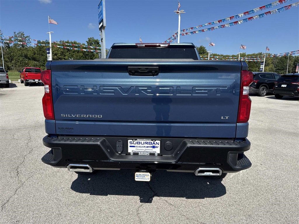 2024 Chevrolet Silverado 1500 LT Trail Boss photo 3