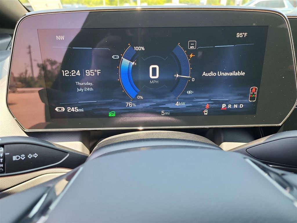 2025 Chevrolet Equinox EV RS - Photo 14