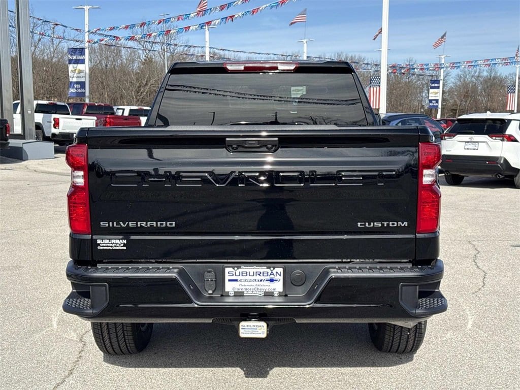 New 2026 Chevrolet Silverado 1500 Custom Truck