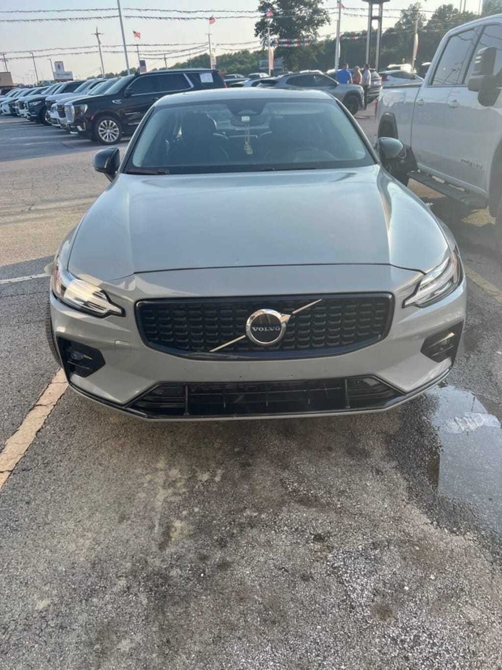Used 2024 Volvo S60 Core Dark Theme