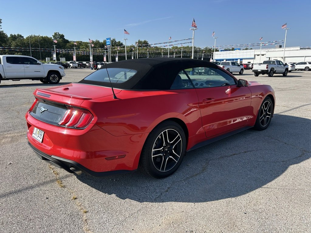 2018 Ford Mustang EcoBoost Premium photo 4