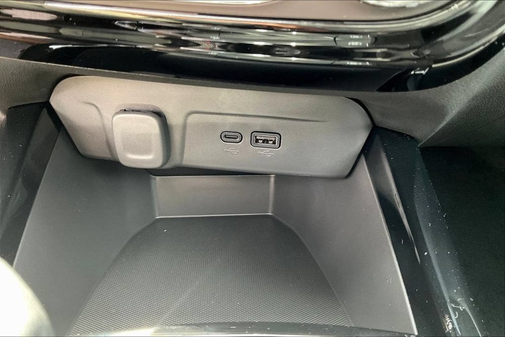 2026 Chevrolet Trax LT - Photo 14