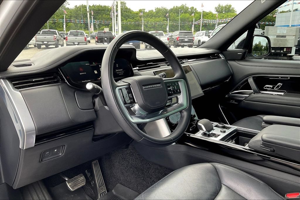 2023 Land Rover Range Rover SE - Photo 8