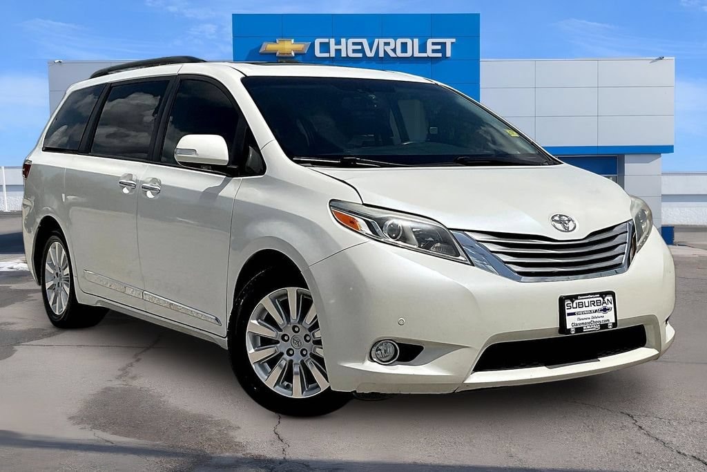 Used 2016 Toyota Sienna XLE