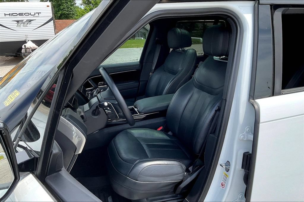 2023 Land Rover Range Rover SE - Photo 23