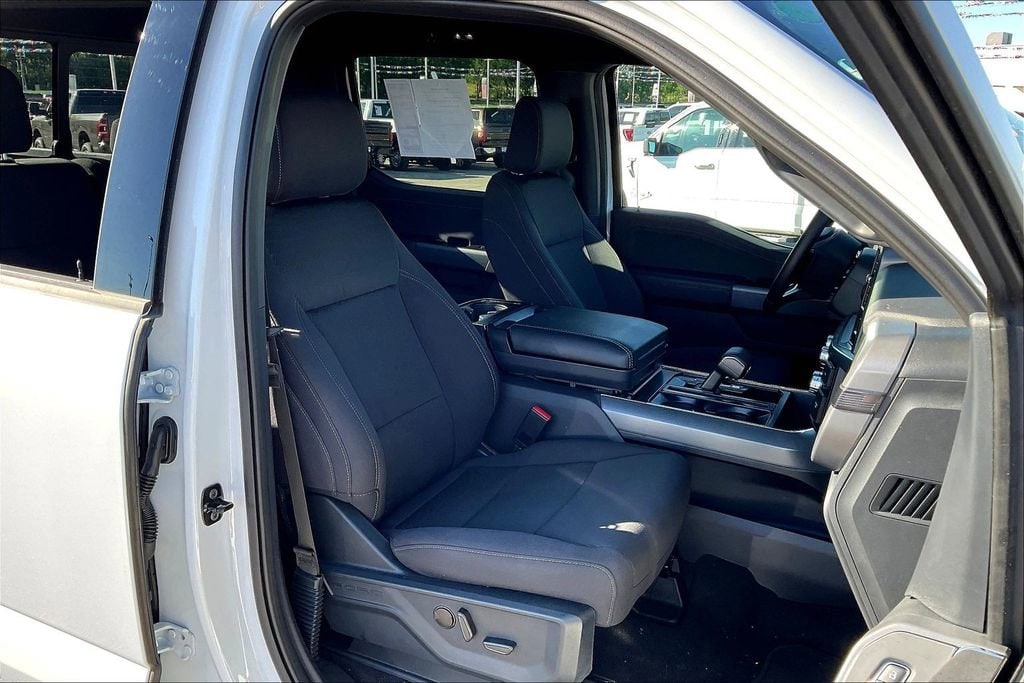 2025 Ford F-150 XLT - Photo 7