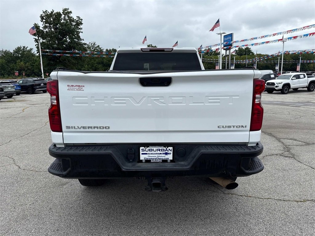 2024 Chevrolet Silverado 2500HD Custom photo 4