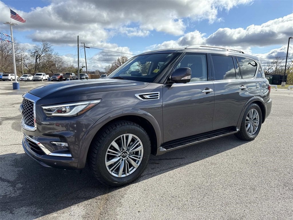 Used 2024 INFINITI QX80 Luxe