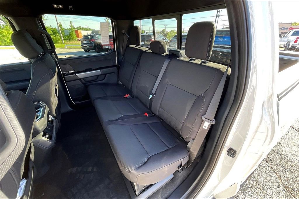 2025 Ford F-150 XLT - Photo 28