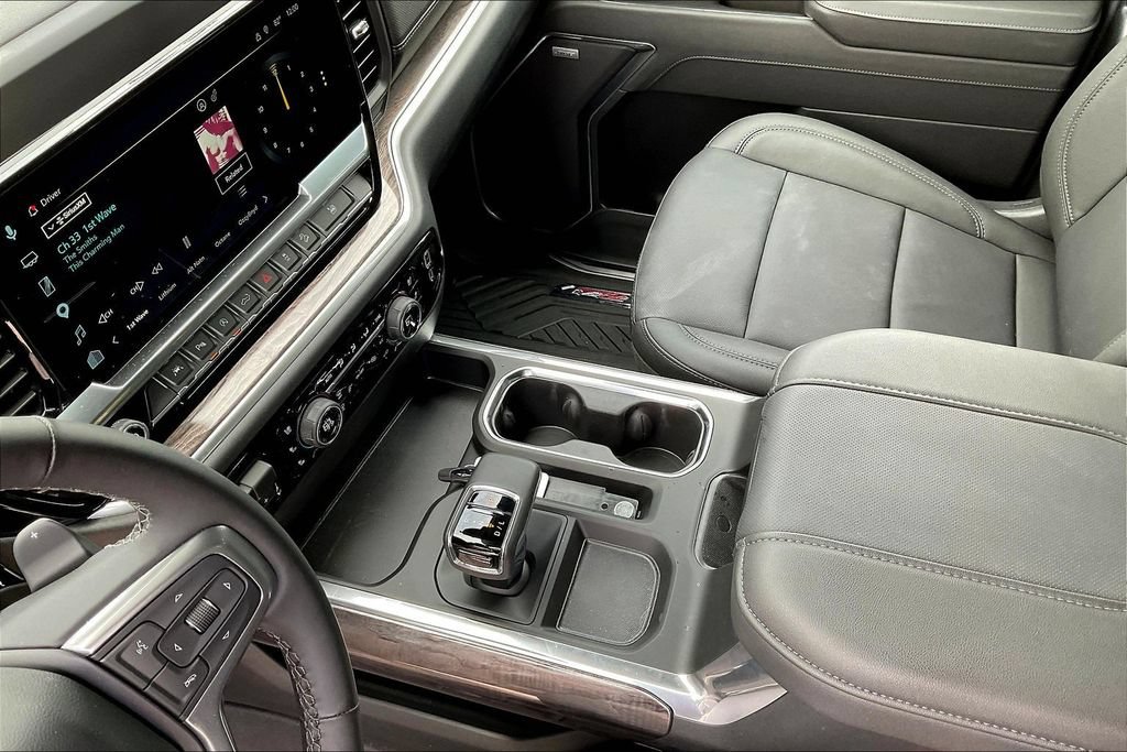 2026 Chevrolet Silverado 1500 LTZ - Photo 9