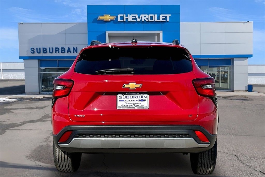 New 2026 Chevrolet Trax LT SUV