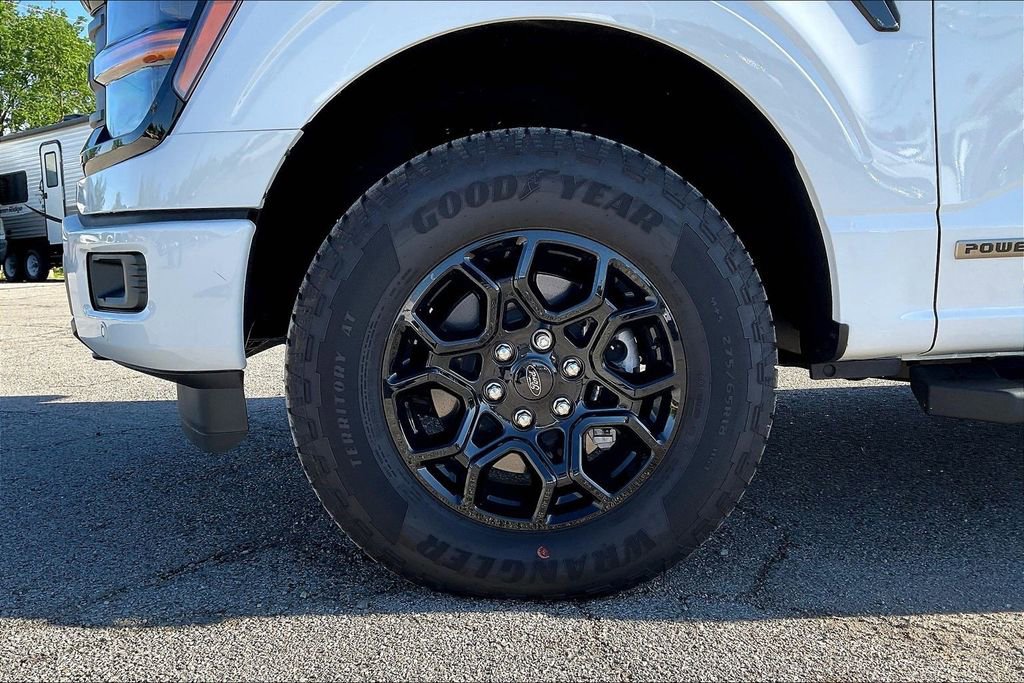 2025 Ford F-150 XLT - Photo 8