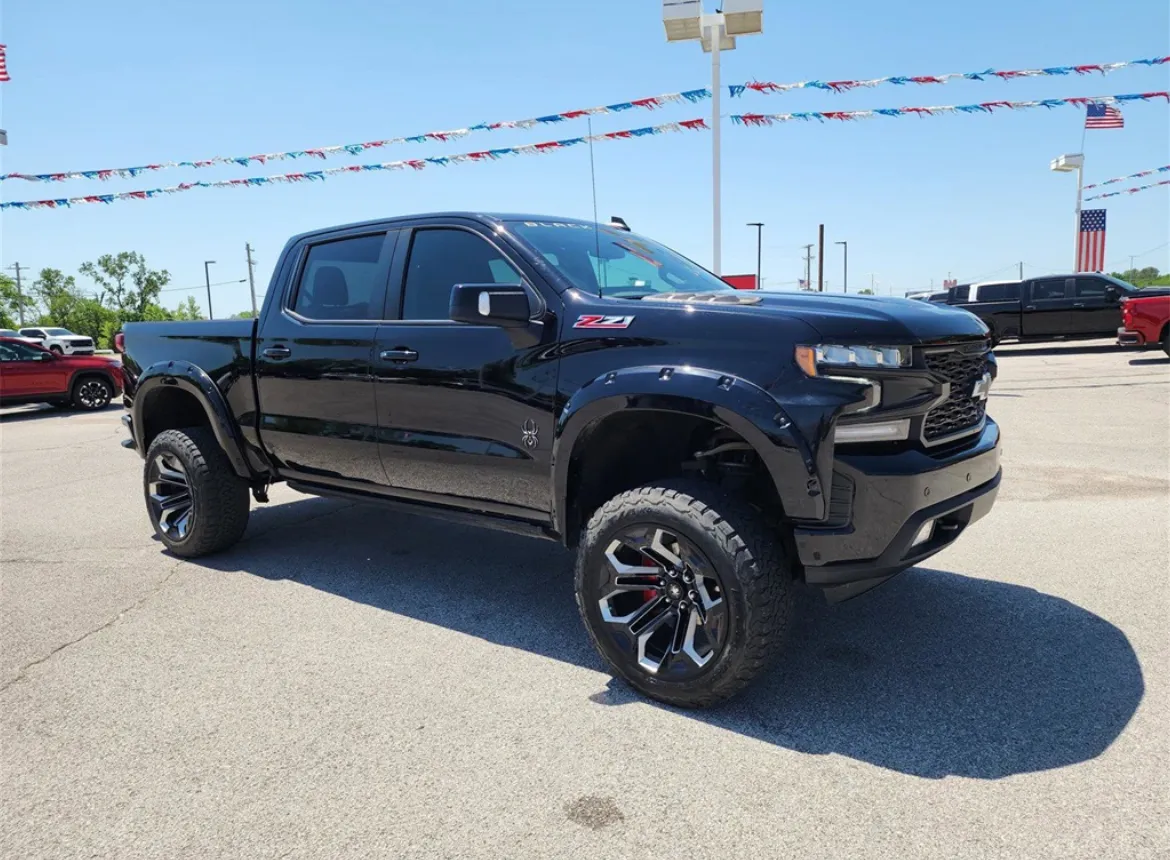 Custom Black Widow Chevrolet truck