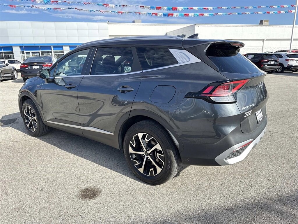 Used 2024 Kia Sportage EX