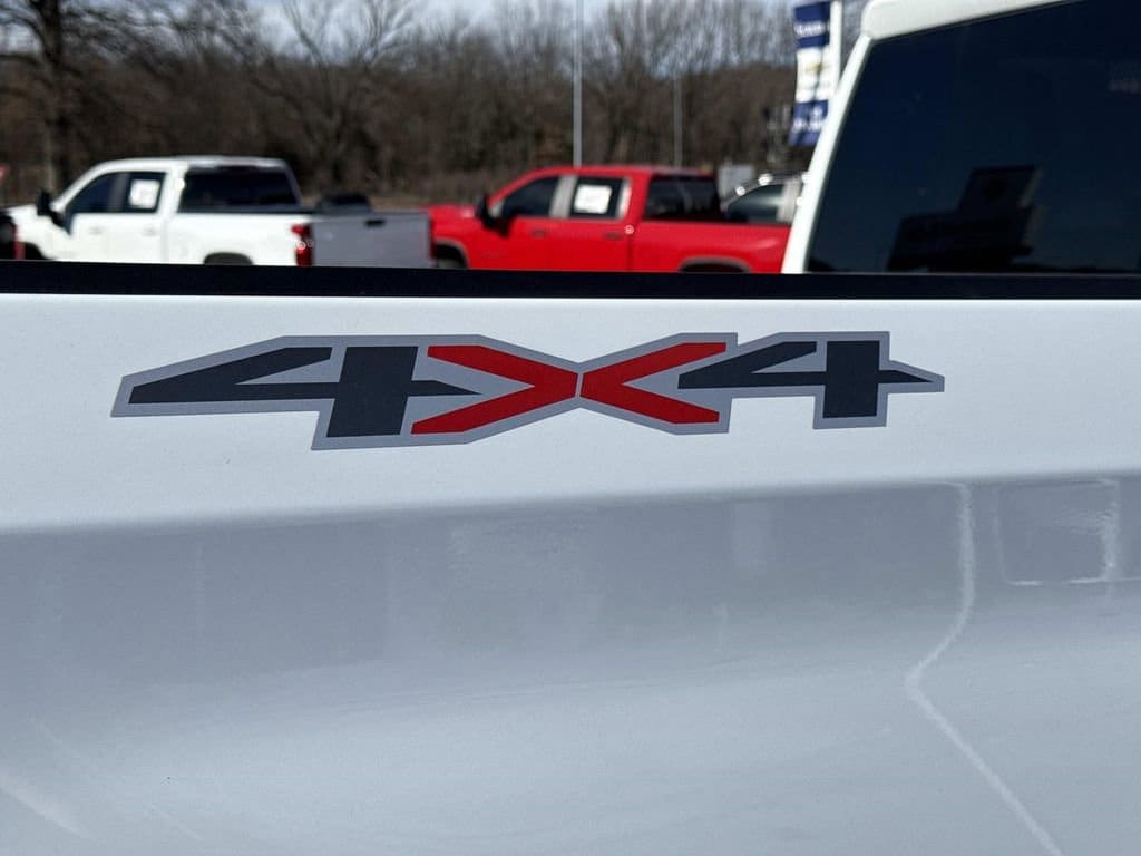 2026 Chevrolet Silverado 1500 Custom - Photo 6