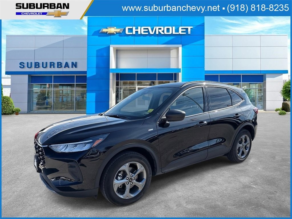 2025 Ford Escape ST-Line's photo