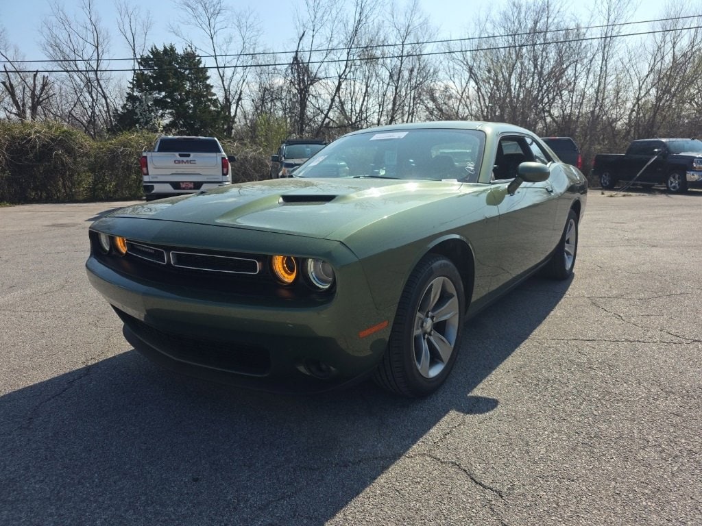 2021 Dodge Challenger SXT