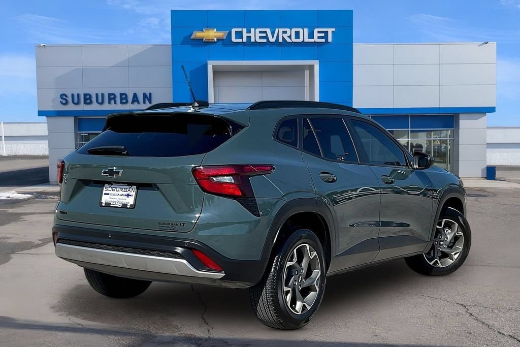Used 2025 Chevrolet Trax LT SUV