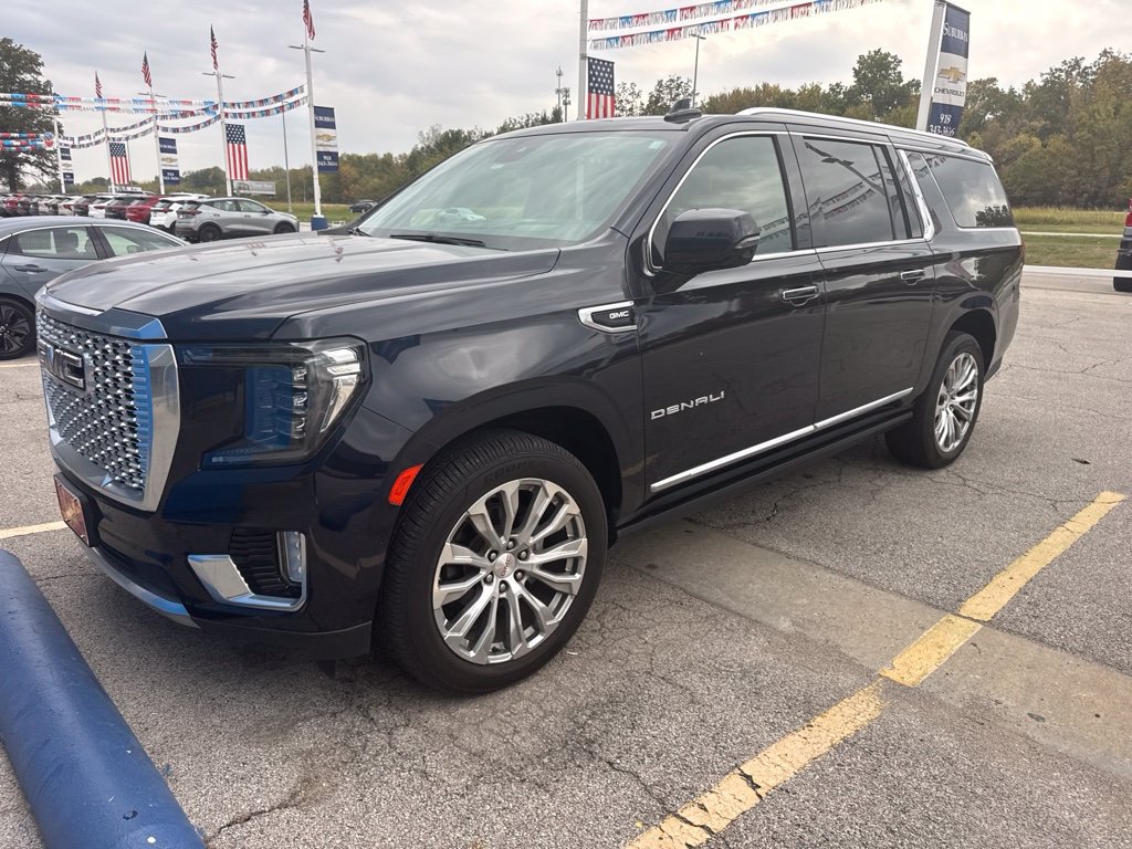 Used 2023 GMC Yukon XL Denali SUV