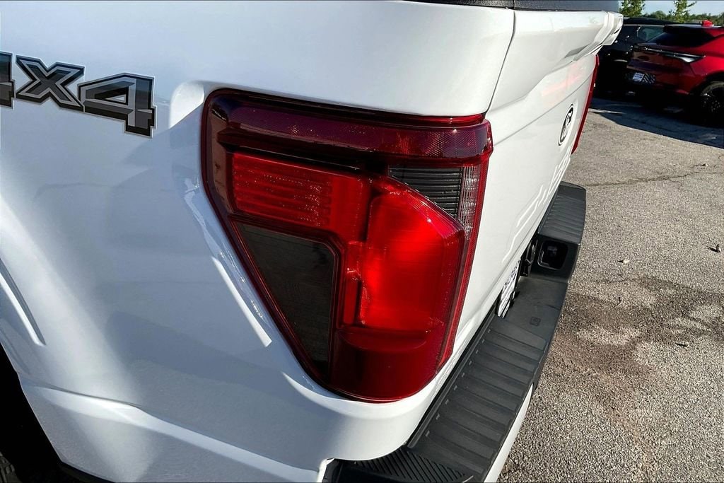 2025 Ford F-150 XLT - Photo 33