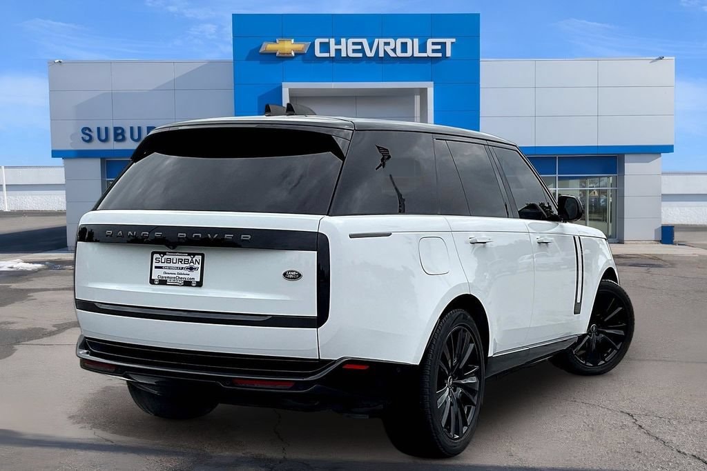 2023 Land Rover Range Rover SE - Photo 4
