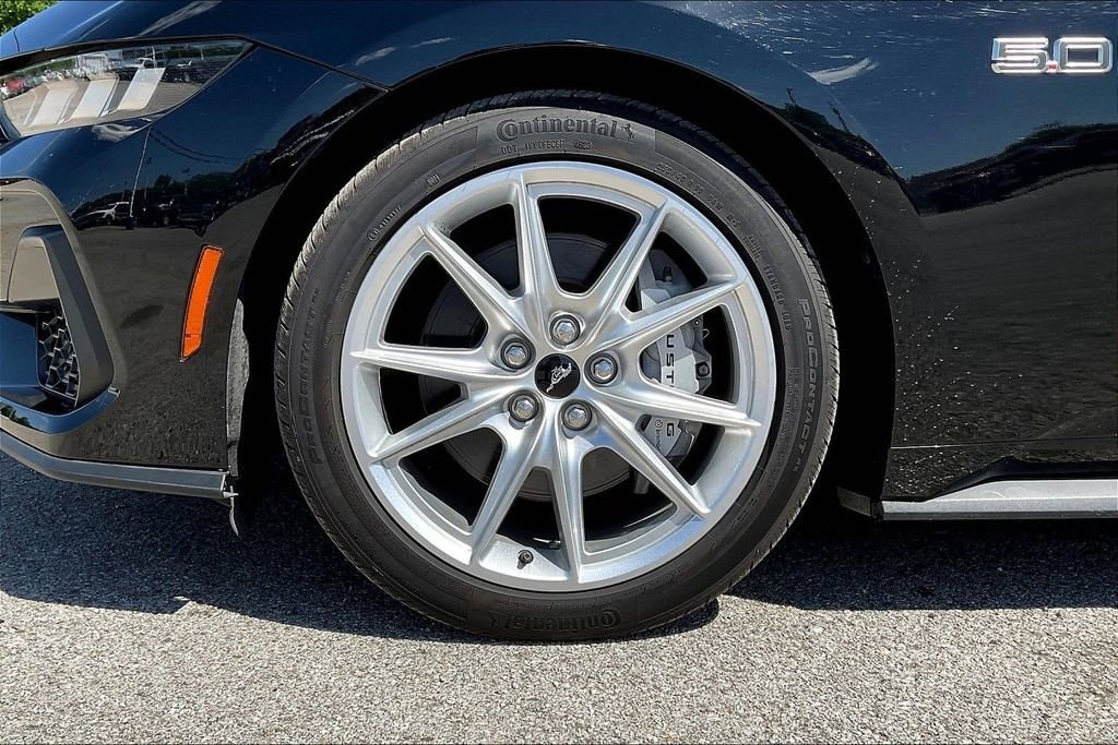 2024 Ford Mustang GT Premium - Photo 8
