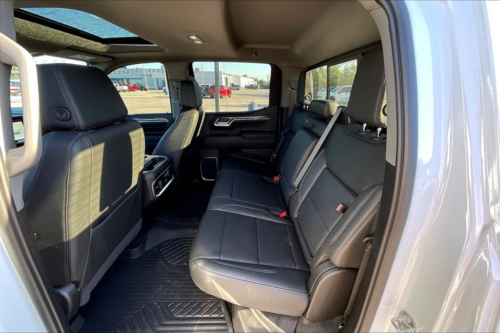 2026 Chevrolet Silverado 1500 LTZ - Photo 7