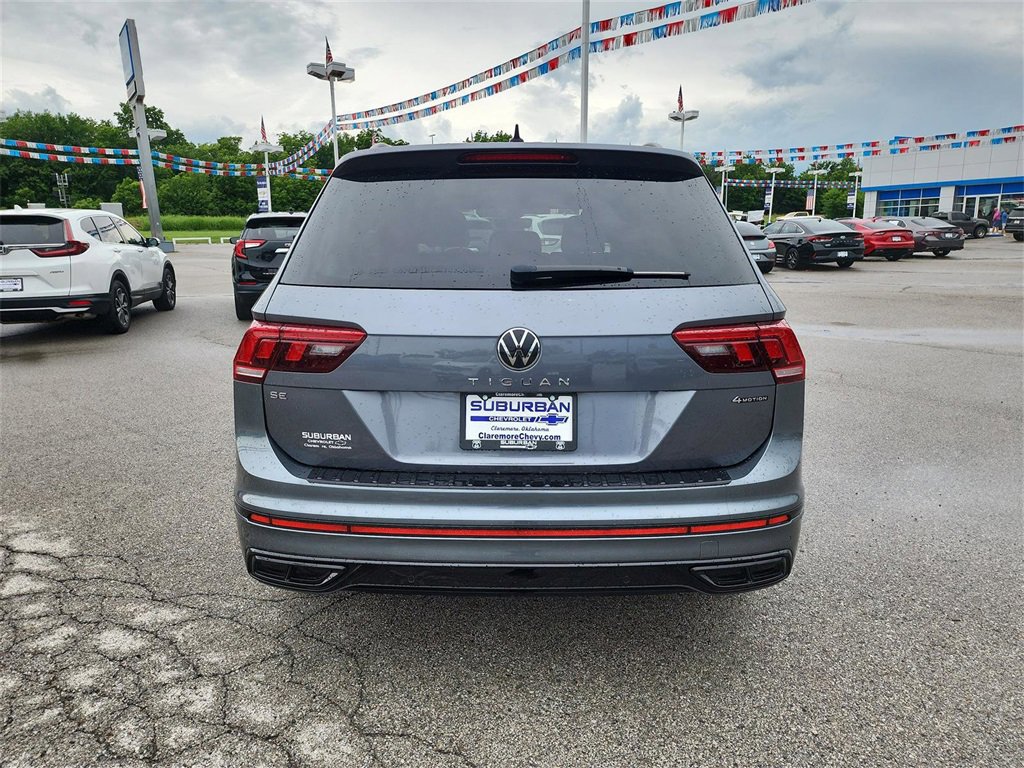 2024 Volkswagen Tiguan SE R-Line Black photo 2