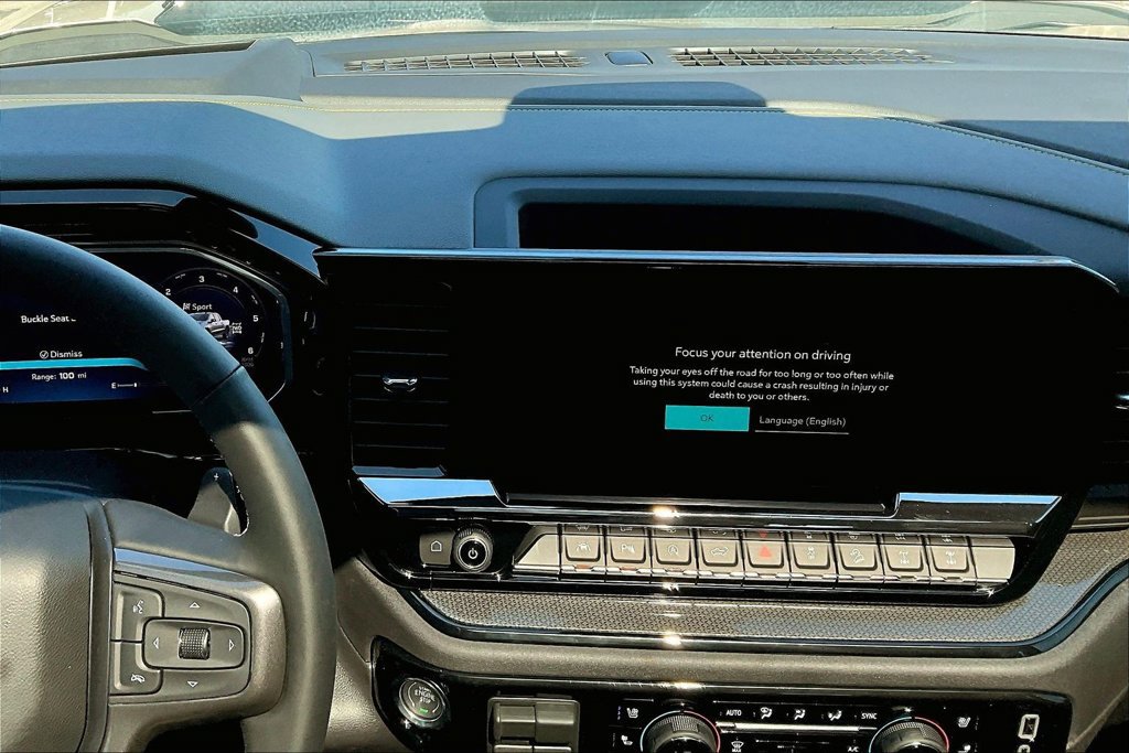 2026 Chevrolet Silverado 1500 ZR2 - Photo 13
