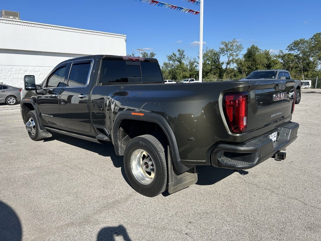 2022 Gmc Sierra 3500 HD Denali photo 2