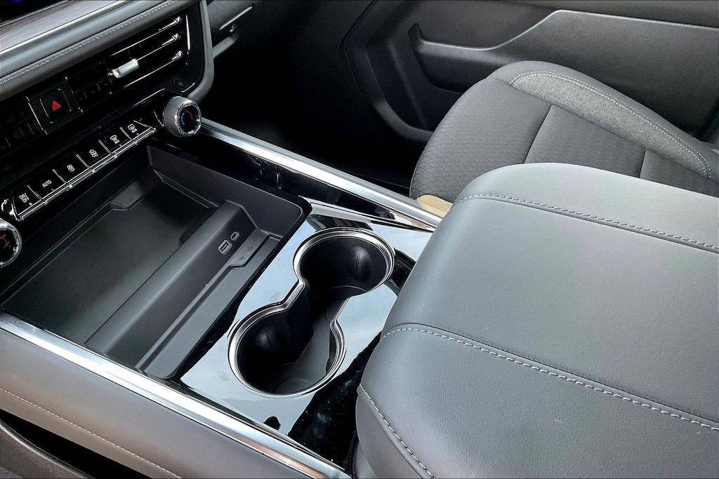 2026 Chevrolet Tahoe LS - Photo 8