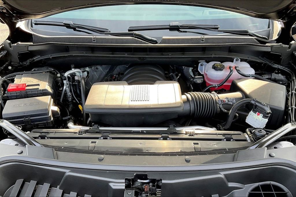 2026 Chevrolet Tahoe LS - Photo 11