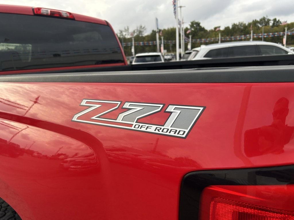 Used 2016 Chevrolet Silverado 1500 LT Truck