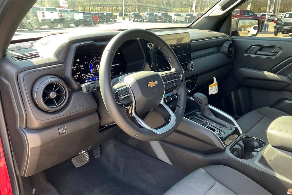 2026 Chevrolet Colorado Work Truck - Photo 6