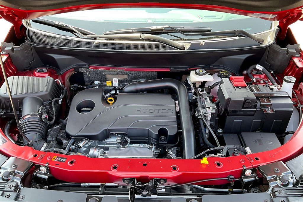 2027 Chevrolet Equinox LT - Photo 15