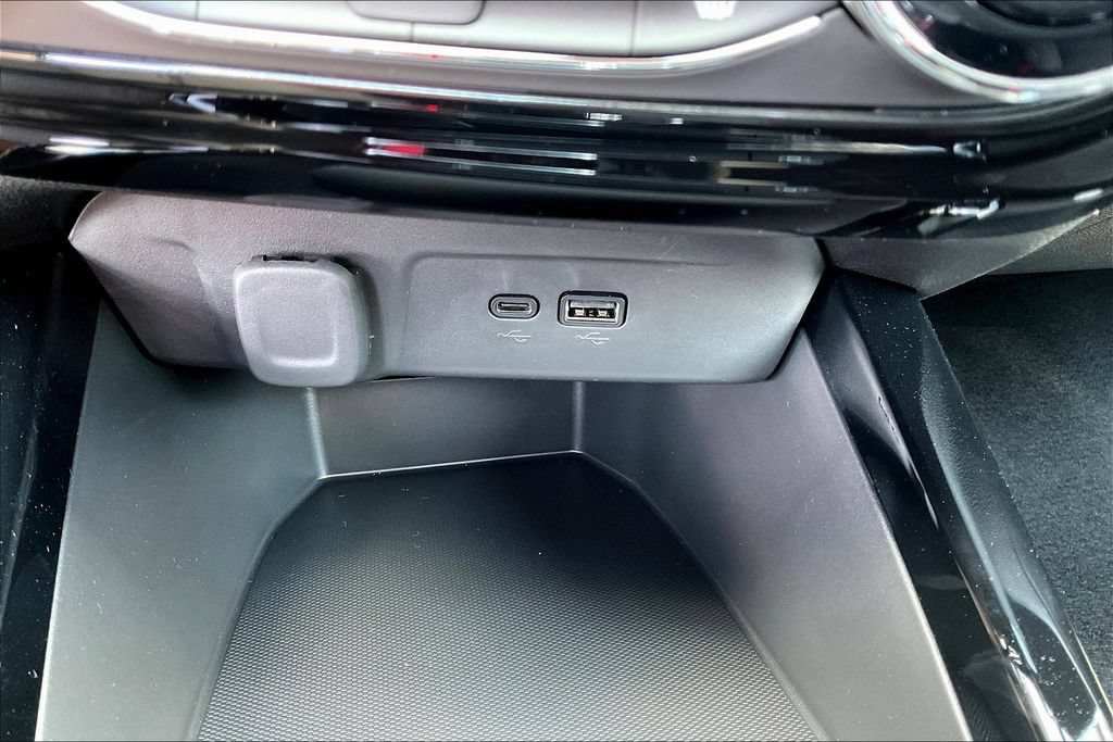 2026 Chevrolet Trax RS - Photo 14